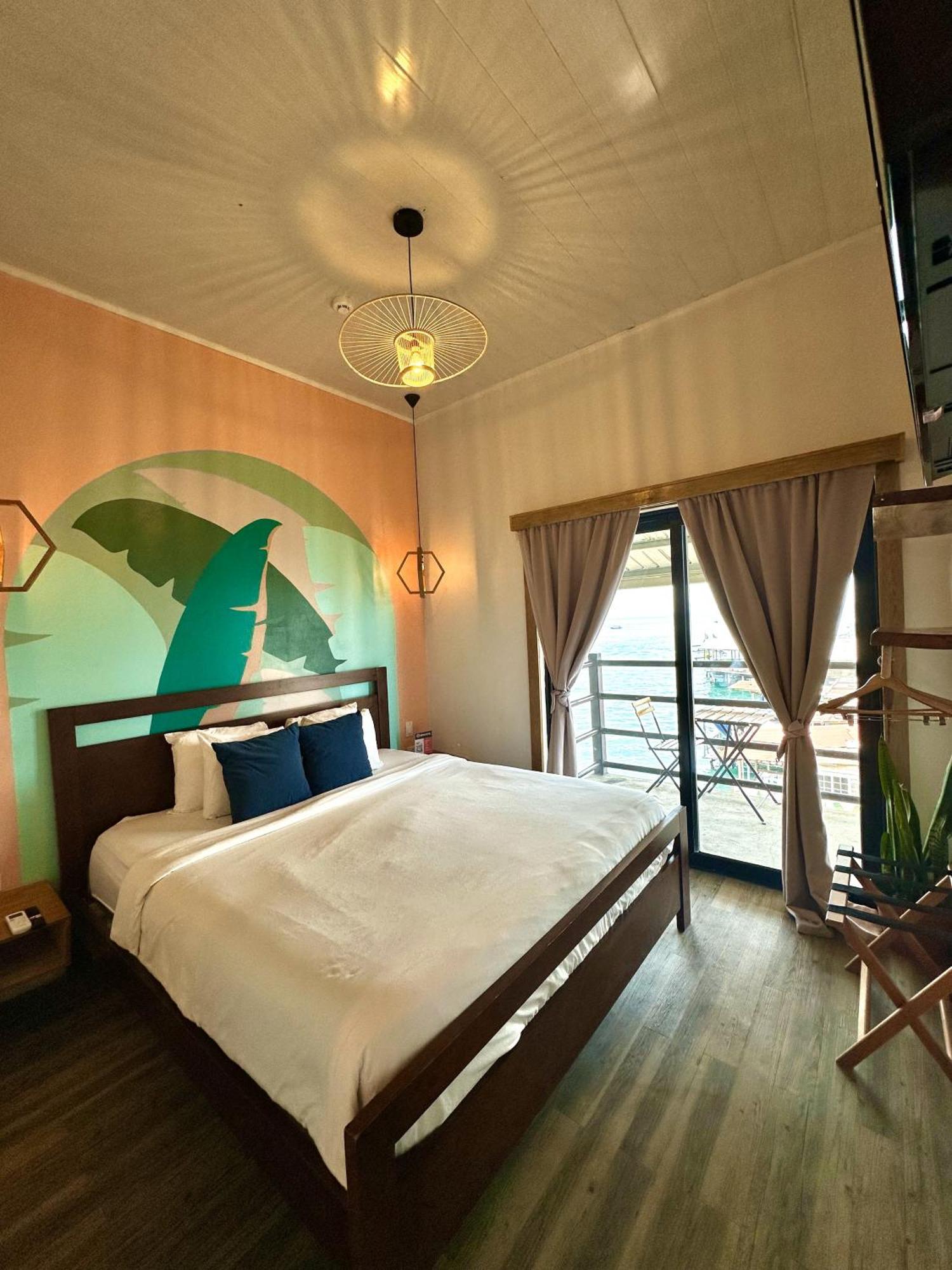 Hotel Socialtel 3*